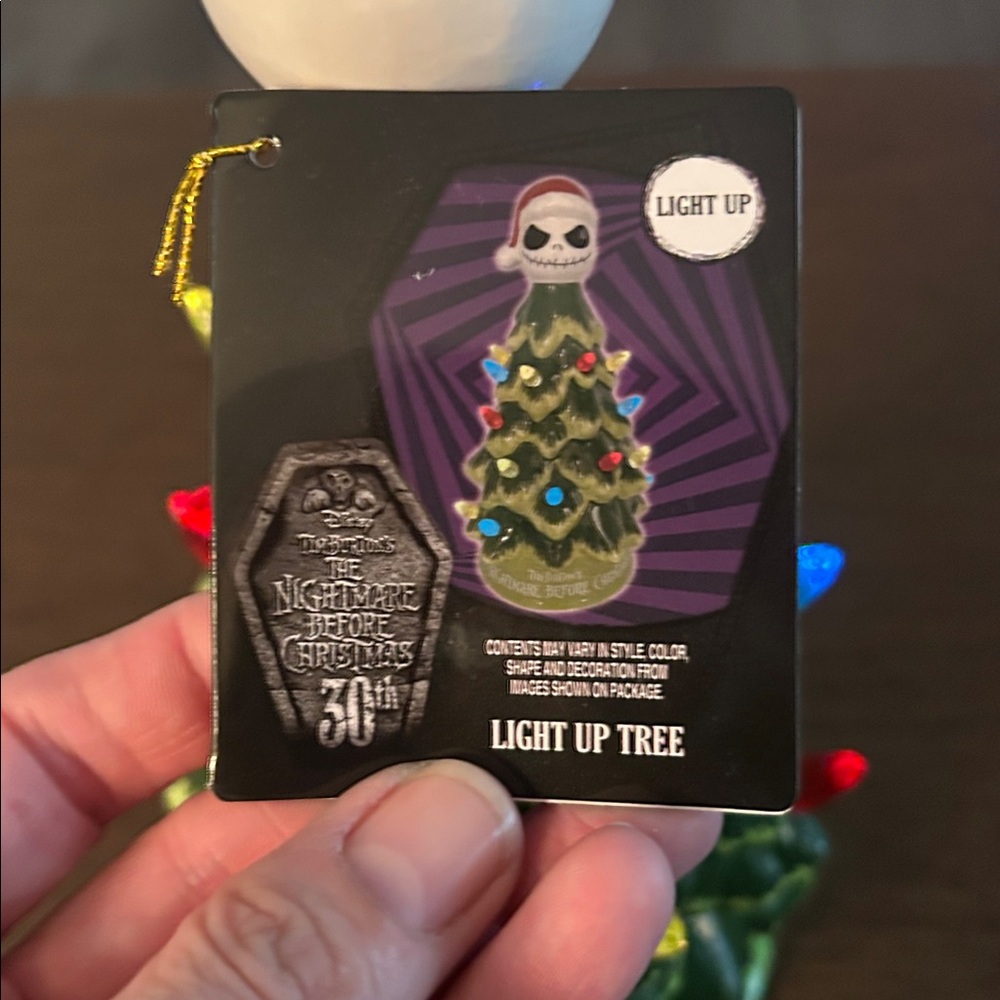 Nightmare Before Christmas LED light up ceramic Christmas tree - Picture 7 of 8